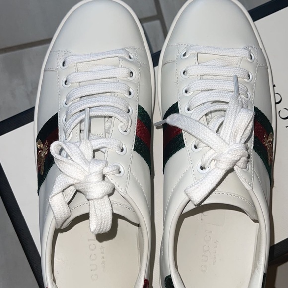 Authentic womens gucci sneakers size 8 - Picture 1 of 7